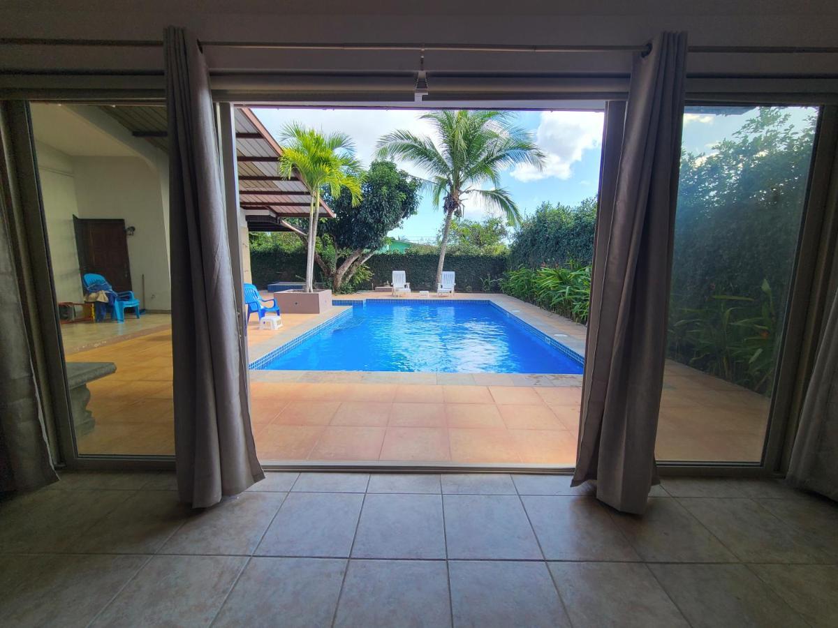 מלון דויד Pool House With Shared Pool Access מראה חיצוני תמונה